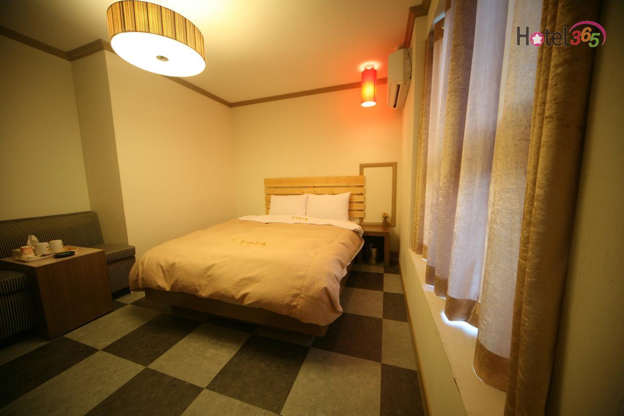 Chuncheon Myeongdong Hotel Dış mekan fotoğraf