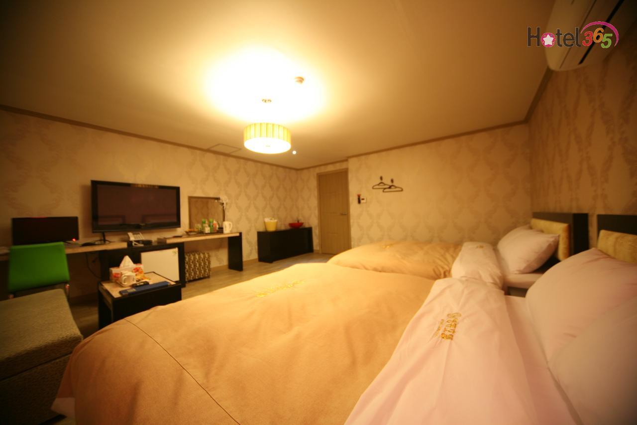 Chuncheon Myeongdong Hotel Dış mekan fotoğraf