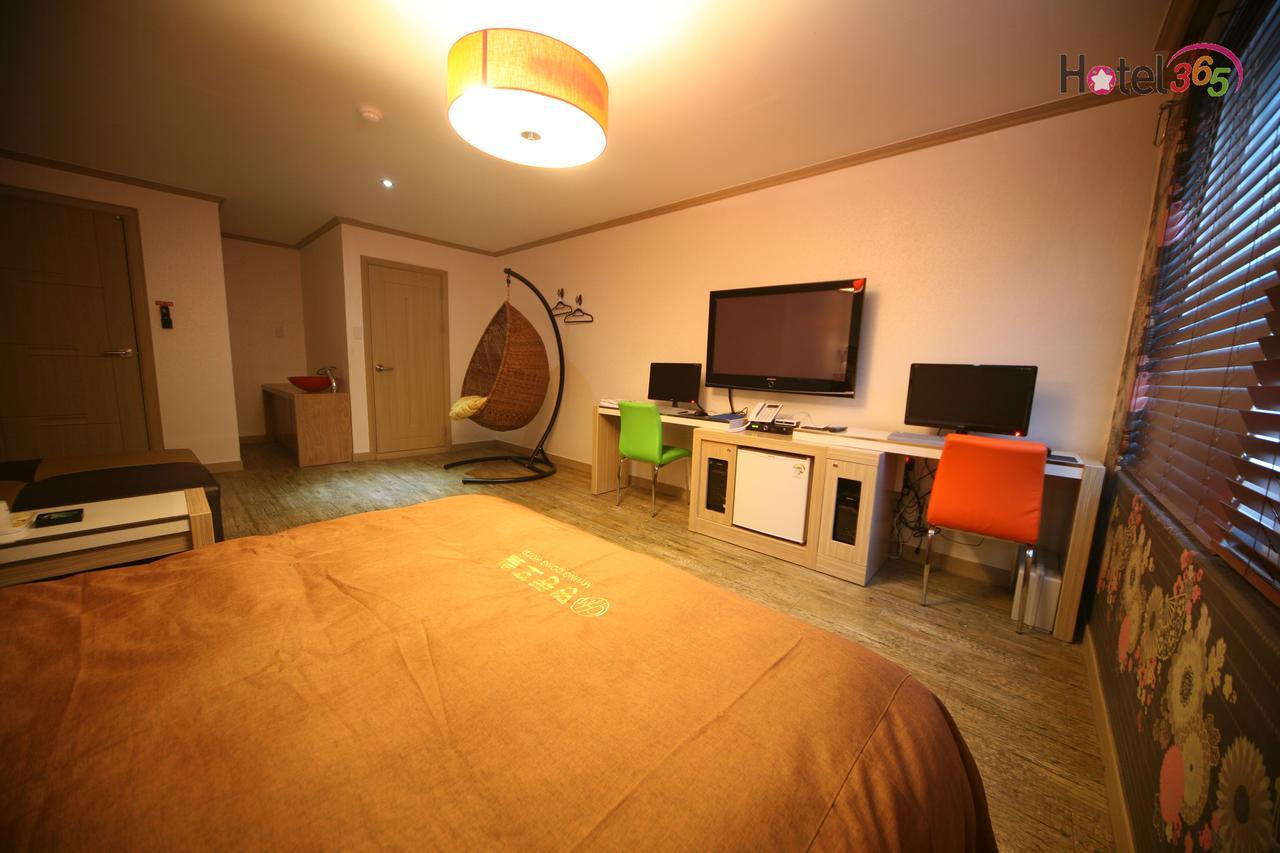 Chuncheon Myeongdong Hotel Dış mekan fotoğraf